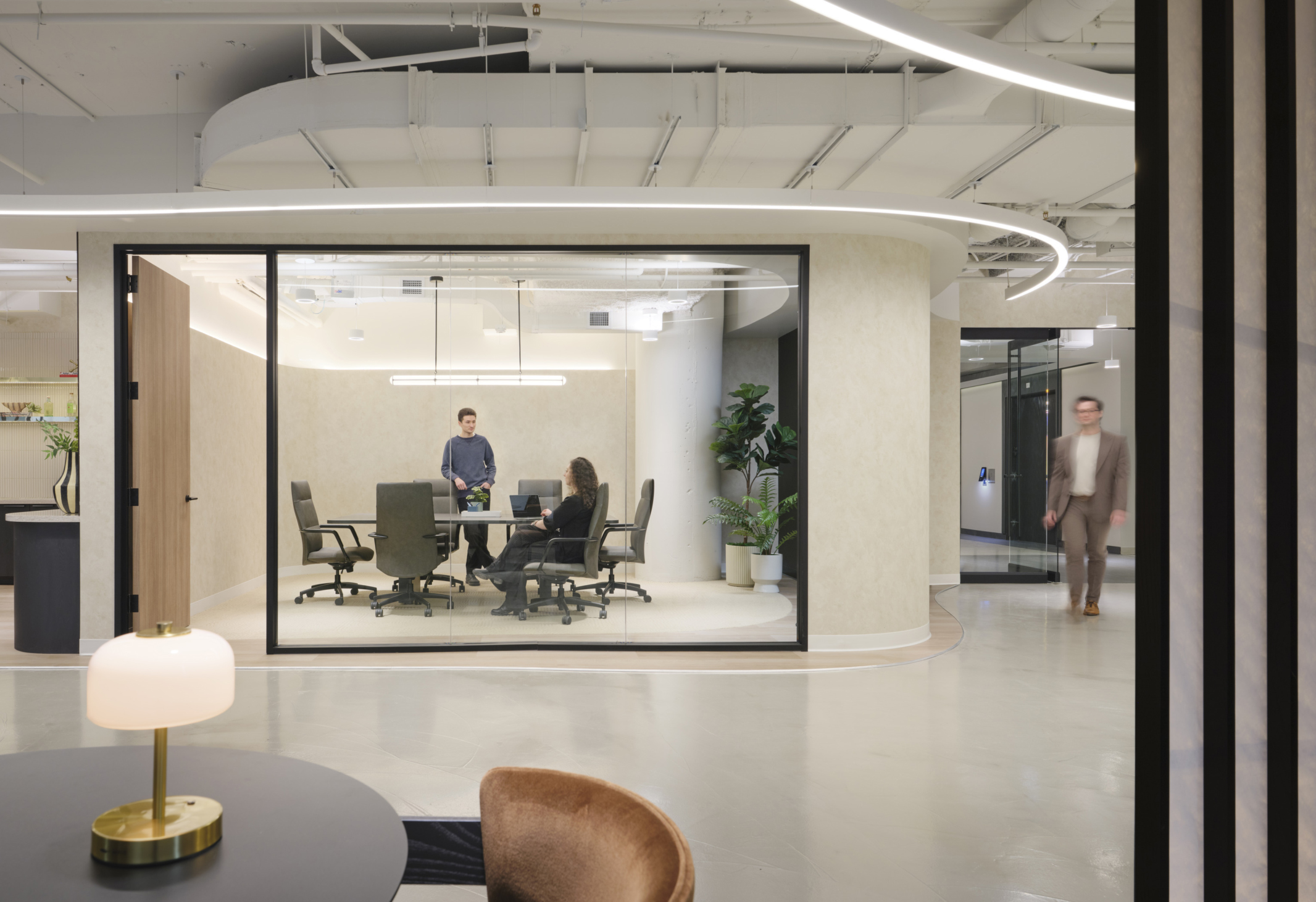 Axis Lighting 303 E-Wacker