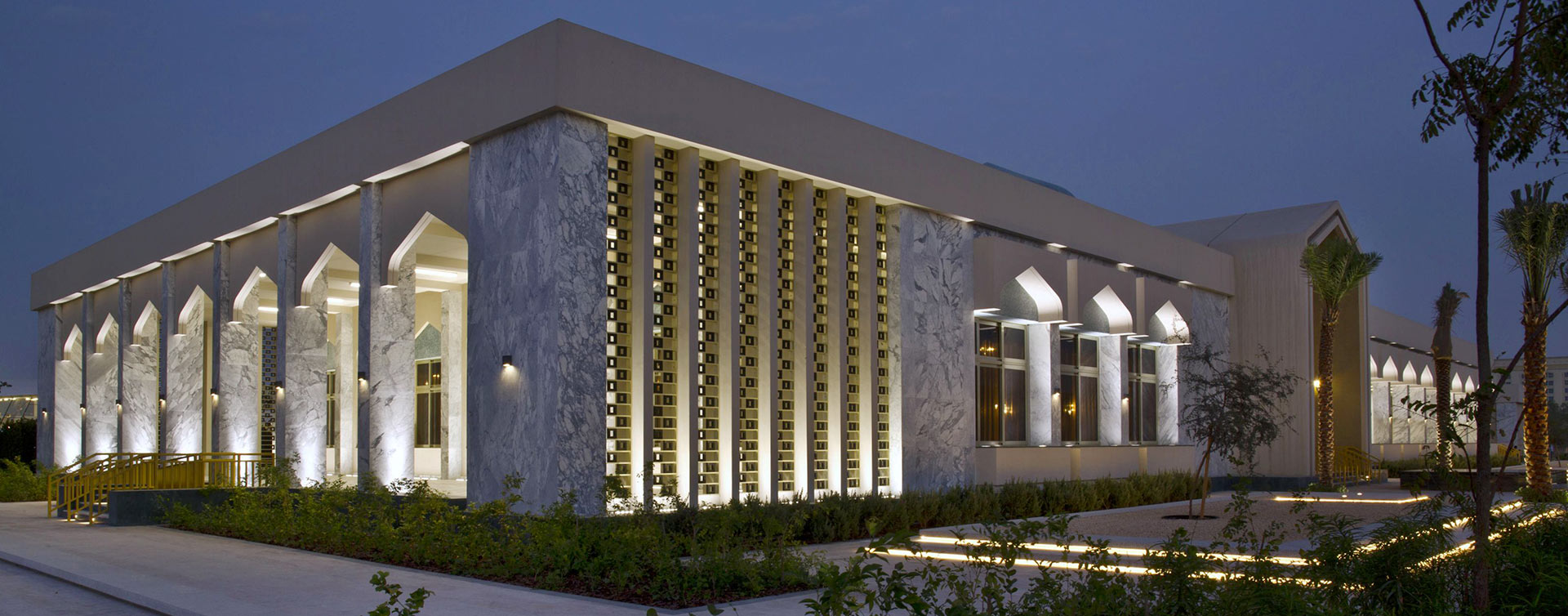 B Light ETIHAD MUSEUM