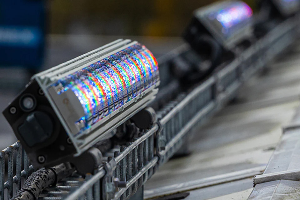 Color Kinetics A Living Facade