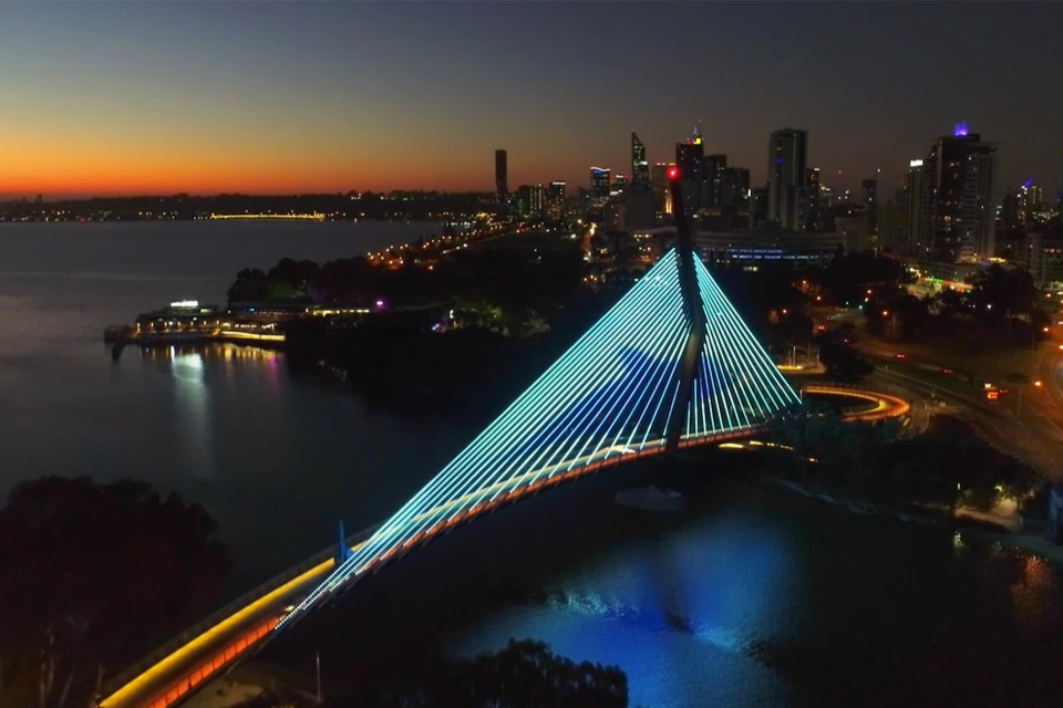 Color Kinetics Boorloo Bridge