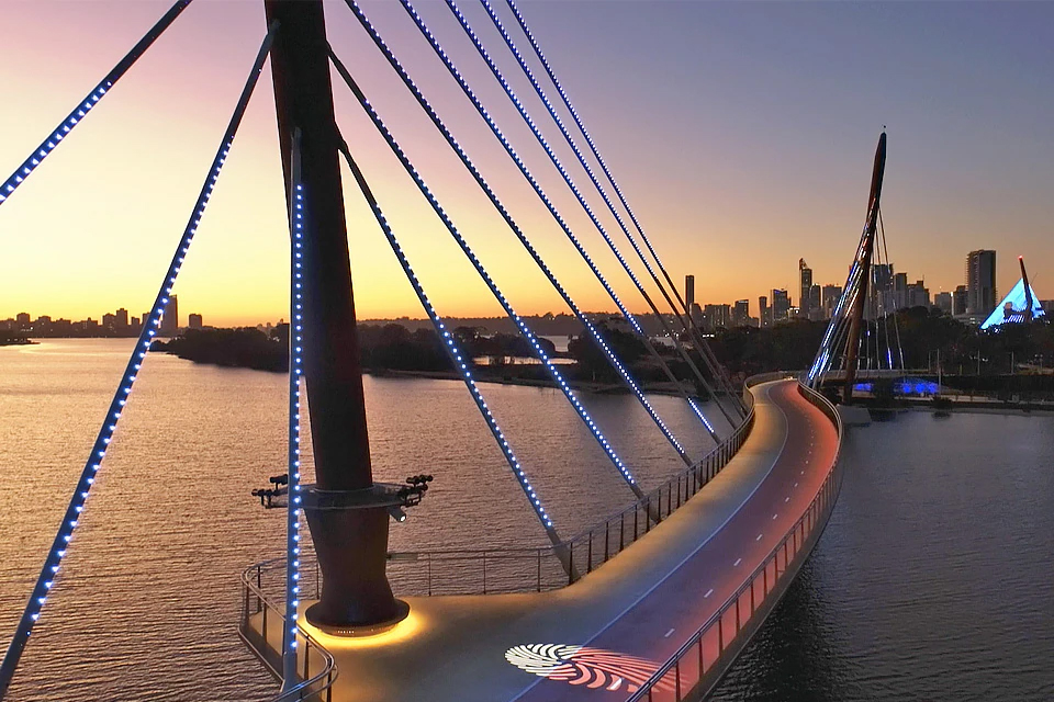 Color Kinetics Boorloo Bridge