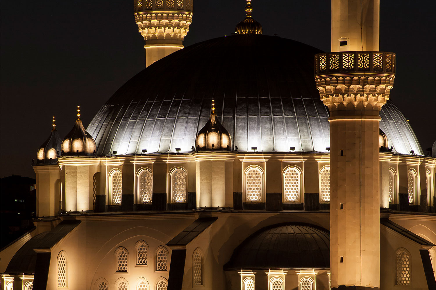 Color Kinetics Kırıkkale Merkez Nur Mosque