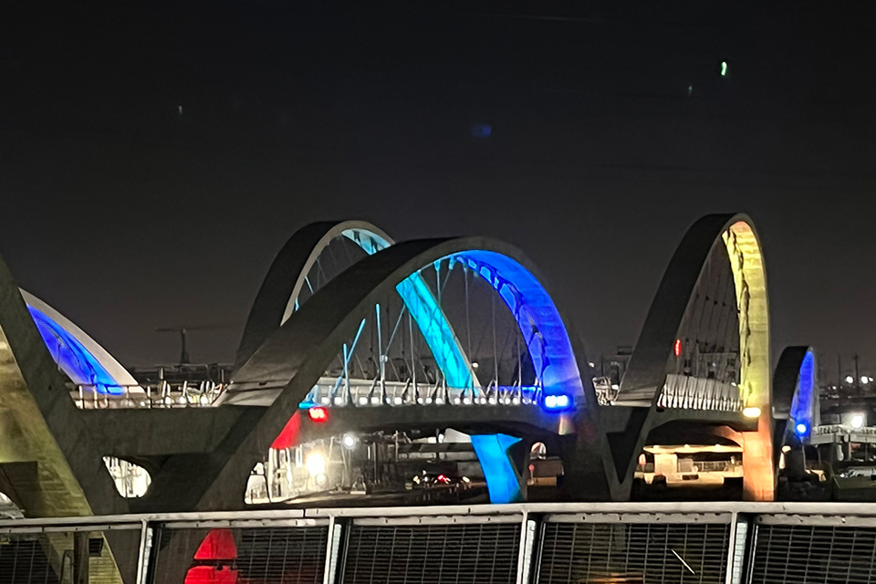 Color Kinetics Sixth Street Viaduct