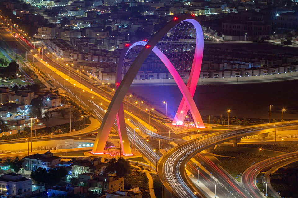 Color Kinetics The Al Wahda Arches