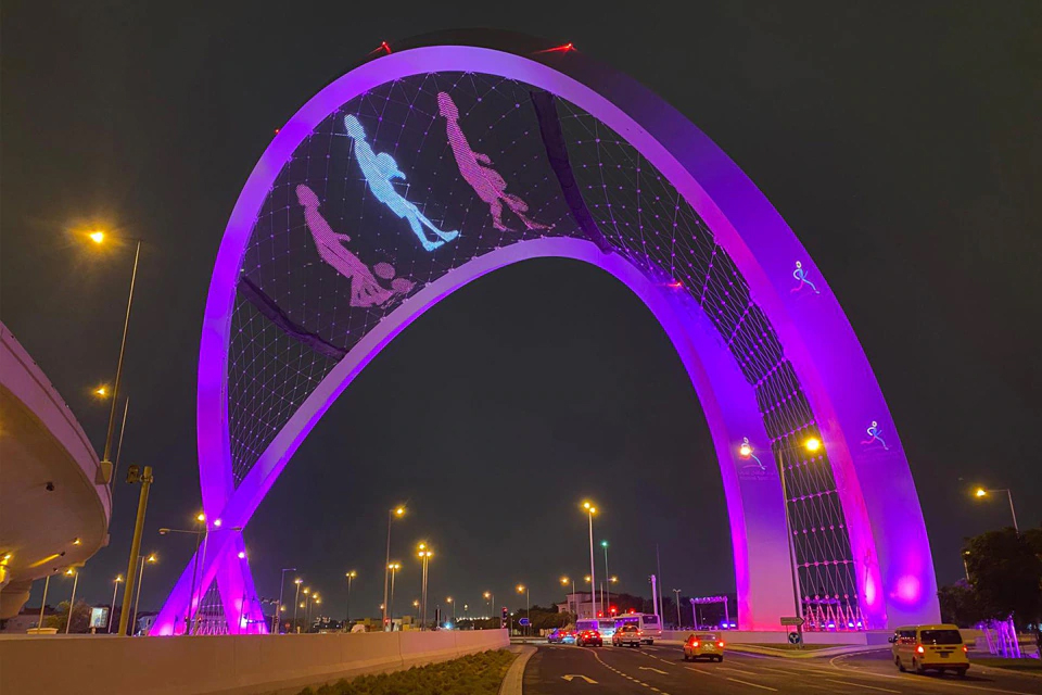 Color Kinetics The Al Wahda Arches