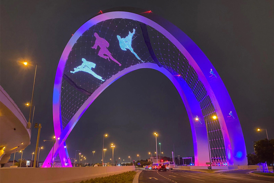 Color Kinetics The Al Wahda Arches