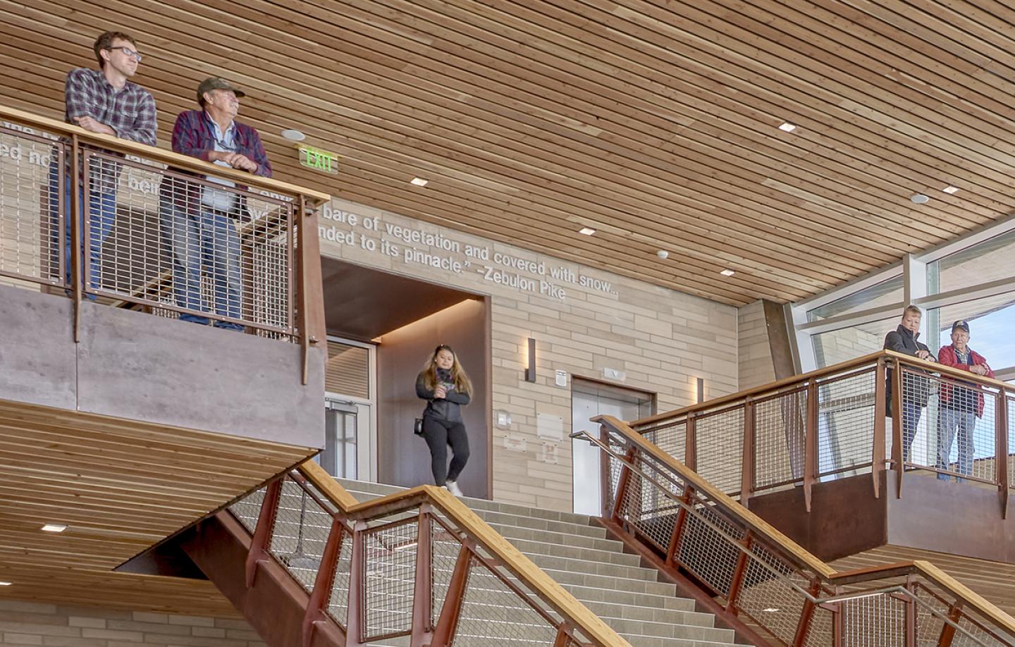 Finelite Pike's Peak Summit Complex