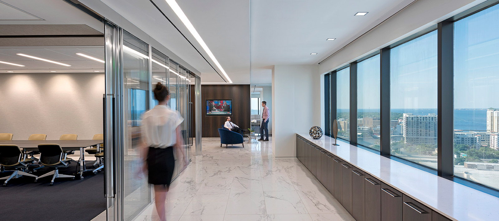 Focal Point Lights Greenberg Traurig
