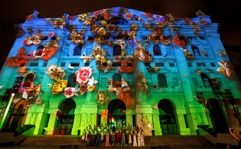Ingo Maurer Ferragamo Light Installation