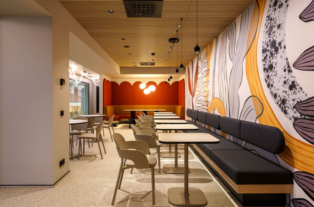 Intra Lighting MT1 New Hanza Offices