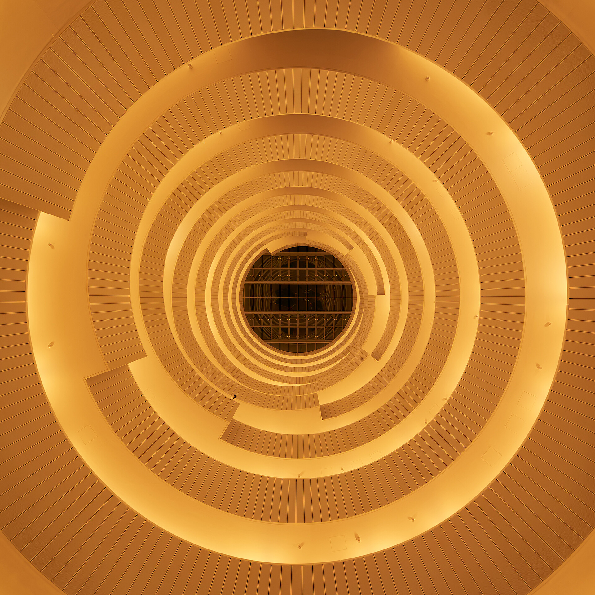 Led Linear GASHOLDERS
