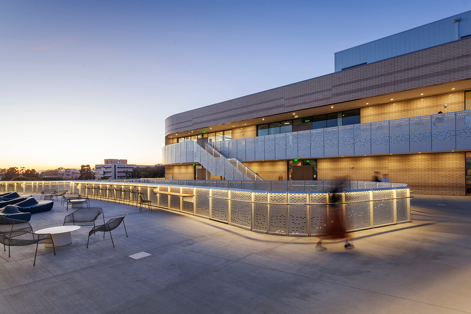 Led Linear INTERACTIVE LEARNING PAVILION