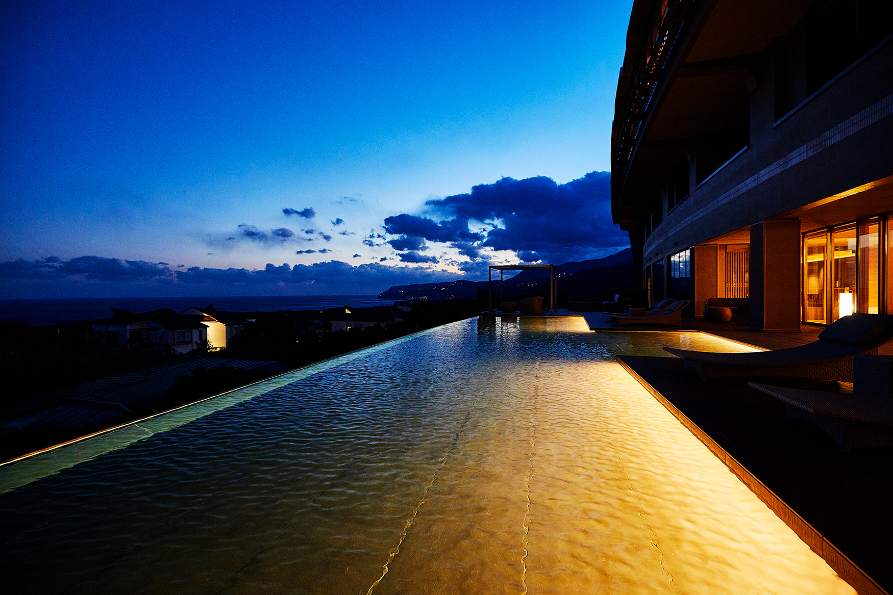 Led Linear JP Resort Izukogen