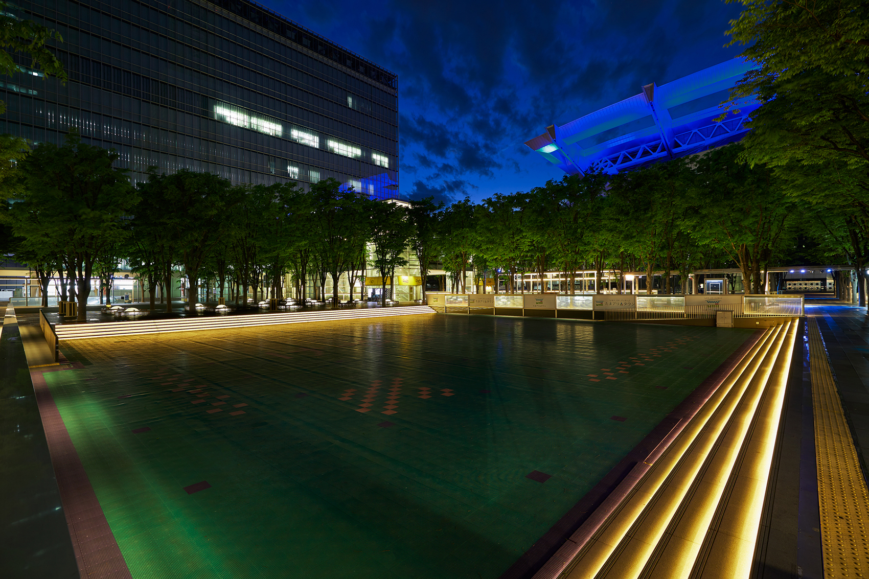 Led Linear KEYAKI HIROBA