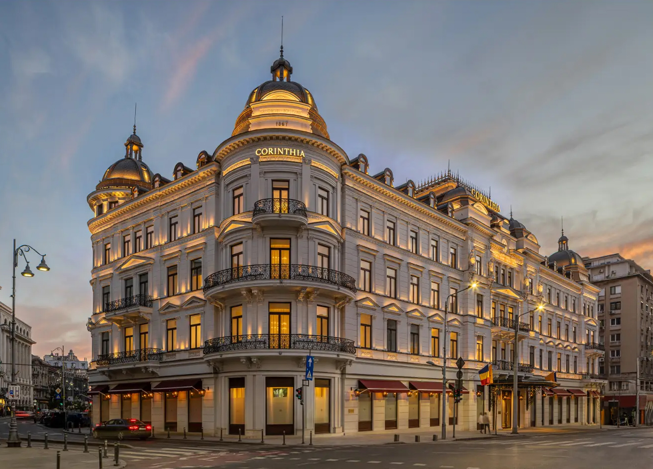 Linea Light Corinthia Grand Hotel du Boulevard