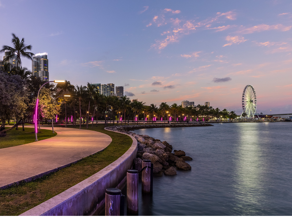 Louis Poulsen Bayfront Park