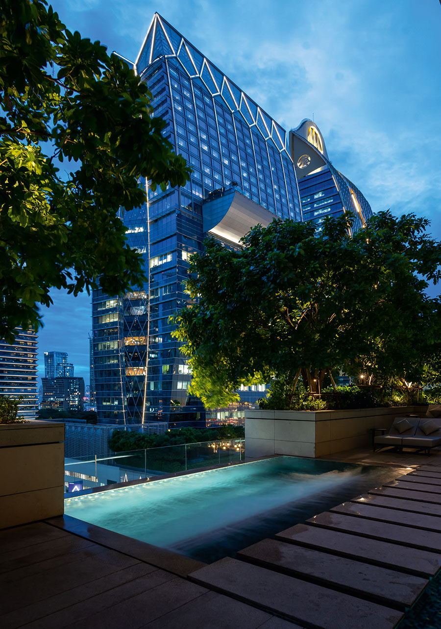 Luce & Light Rosewood Hotel