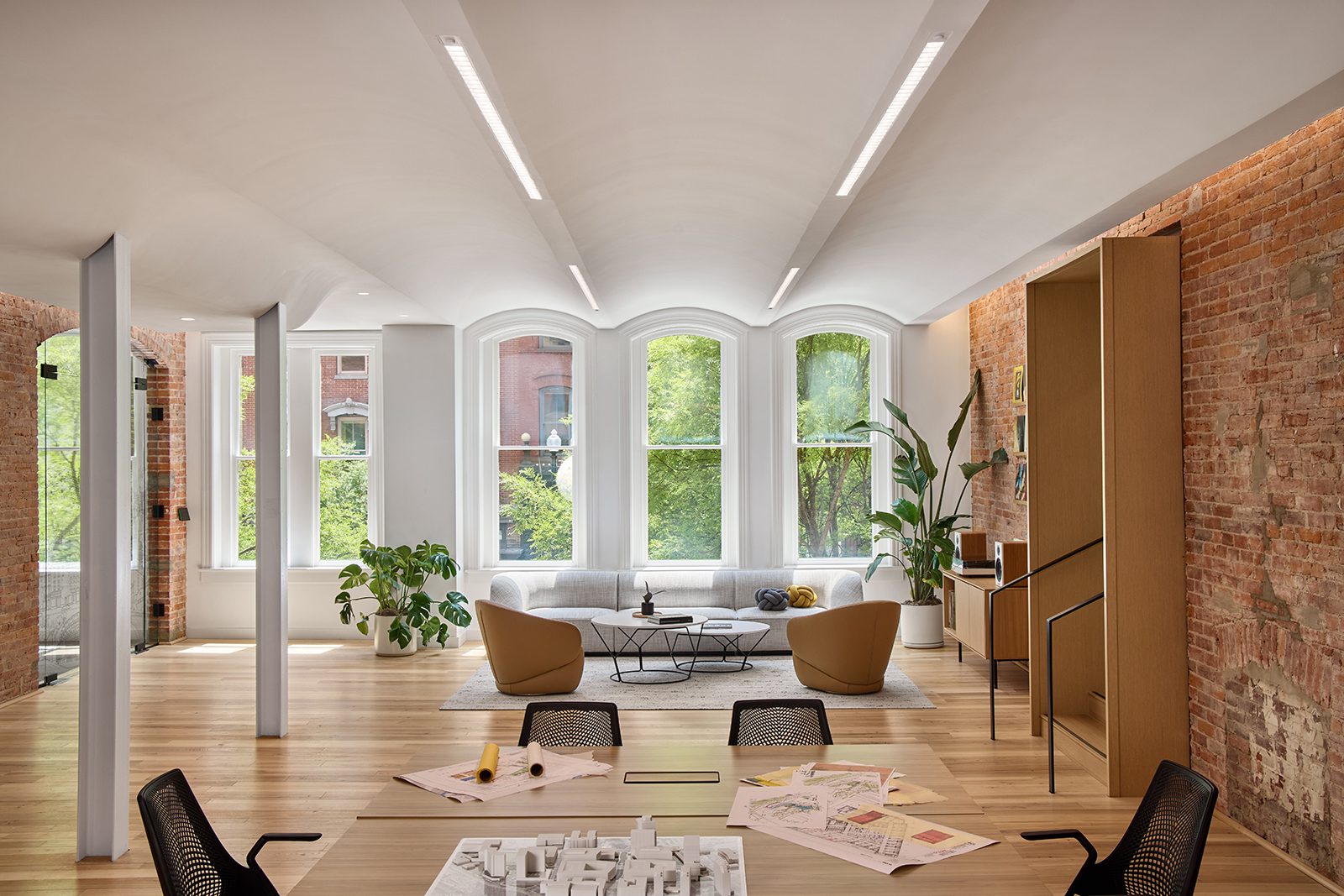 Lumenwerx HKS Office