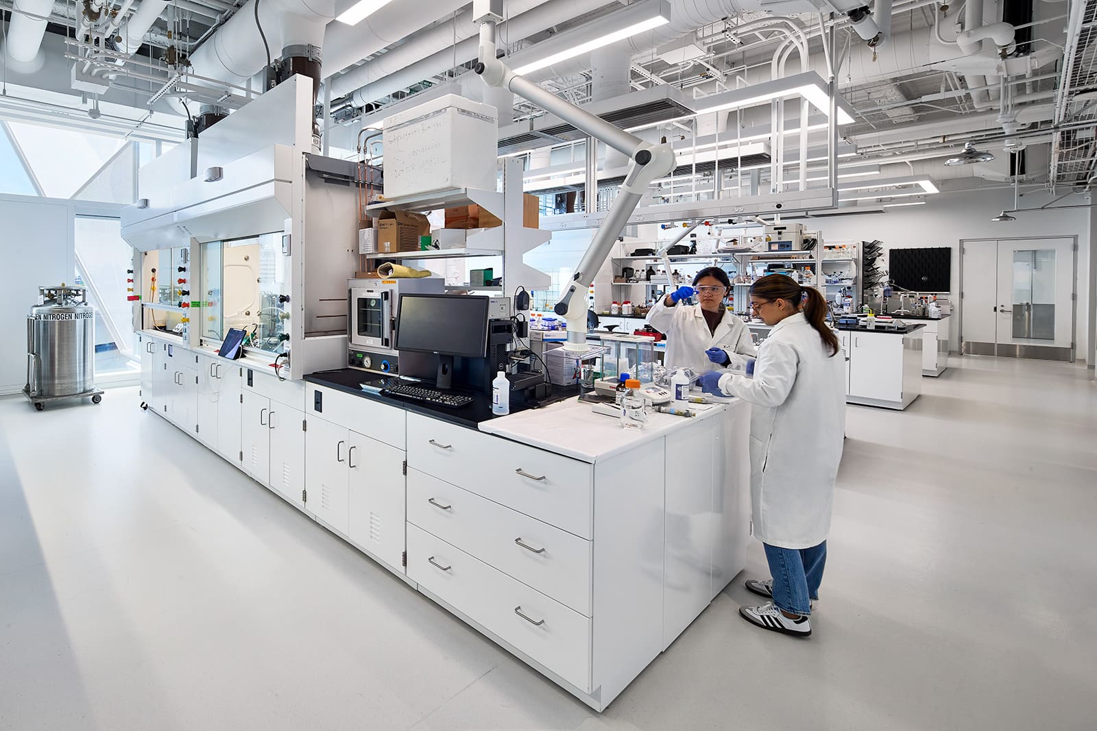 Lumenwerx The Vagelos Laboratory for Energy Science and Technology