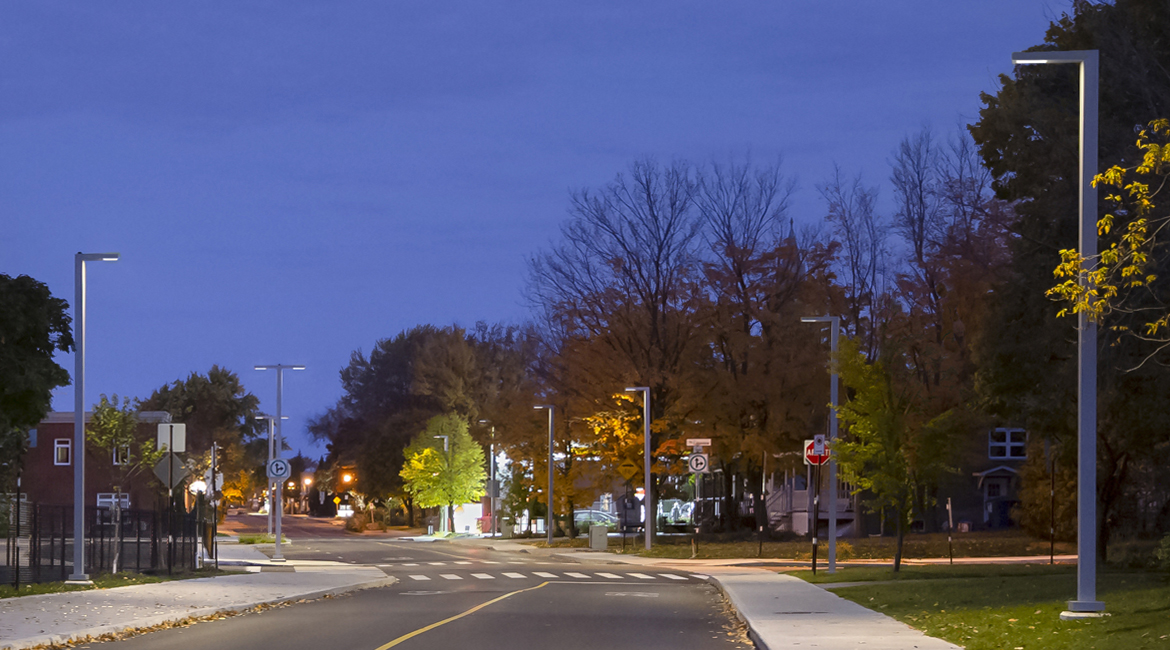 Luminis Montarville Street
