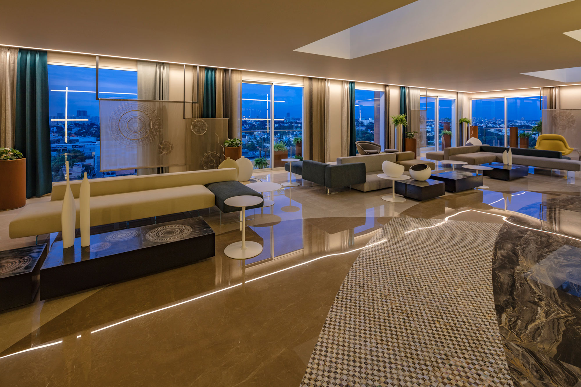 Panzeri EKAA PENTHOUSE