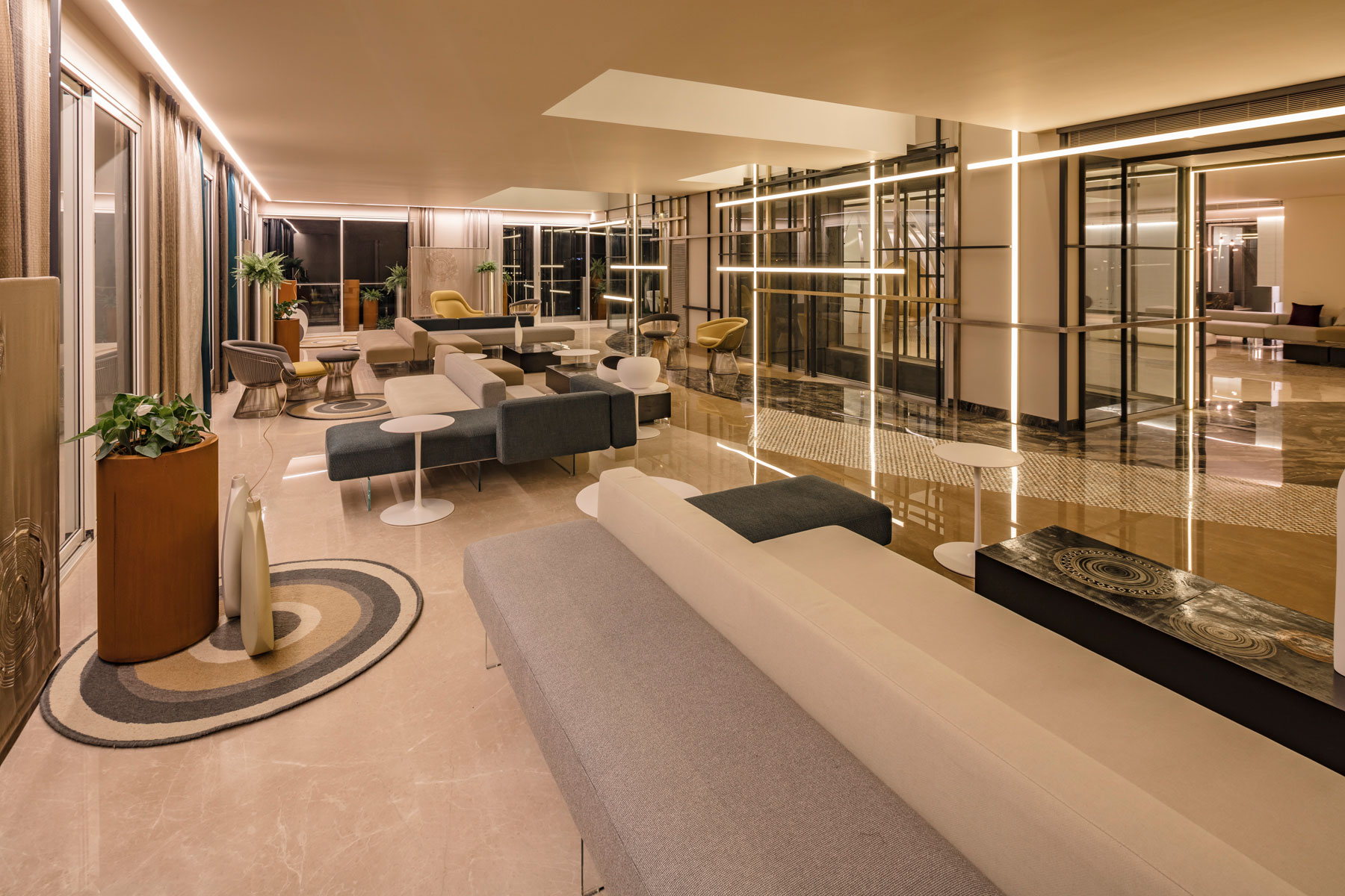 Panzeri EKAA PENTHOUSE