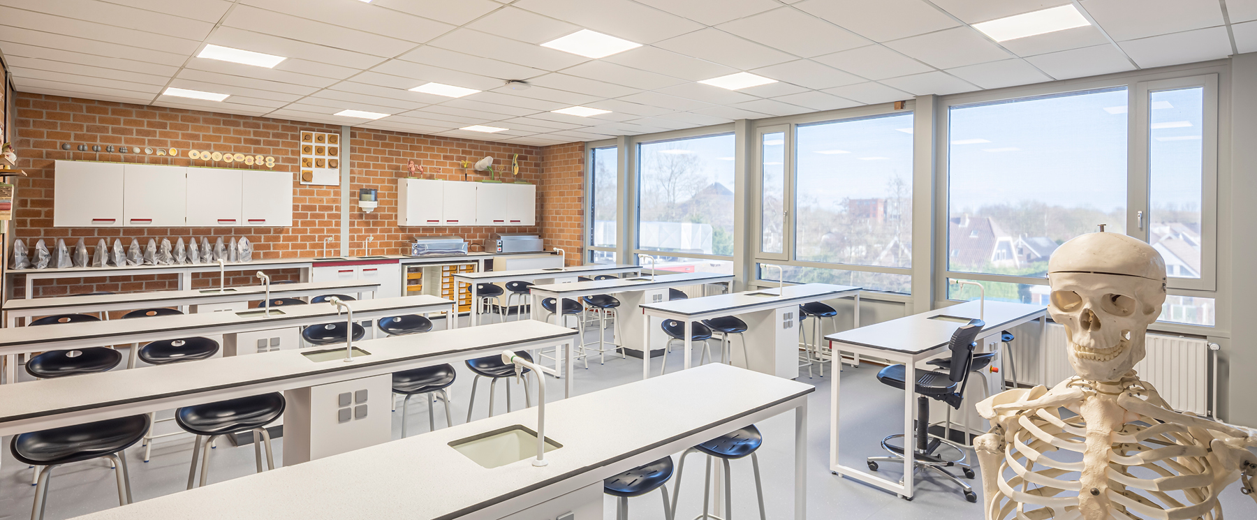 Performance iN Lighting TABOR COLLEGE OSCAR ROMERO