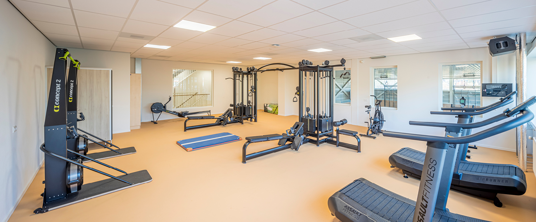 Performance iN Lighting TABOR COLLEGE OSCAR ROMERO