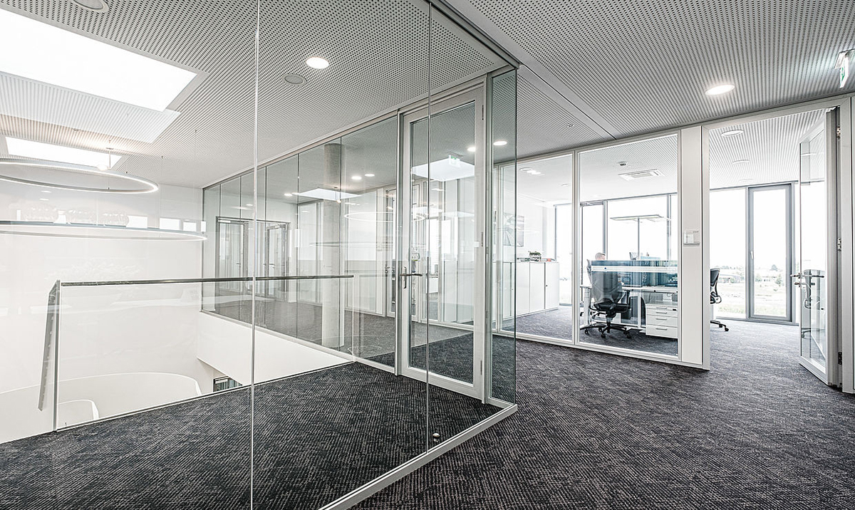 Regent Lighting FLEXCO GERMANY ADMINISTRATION AND PRODUCTION BUILDINGS