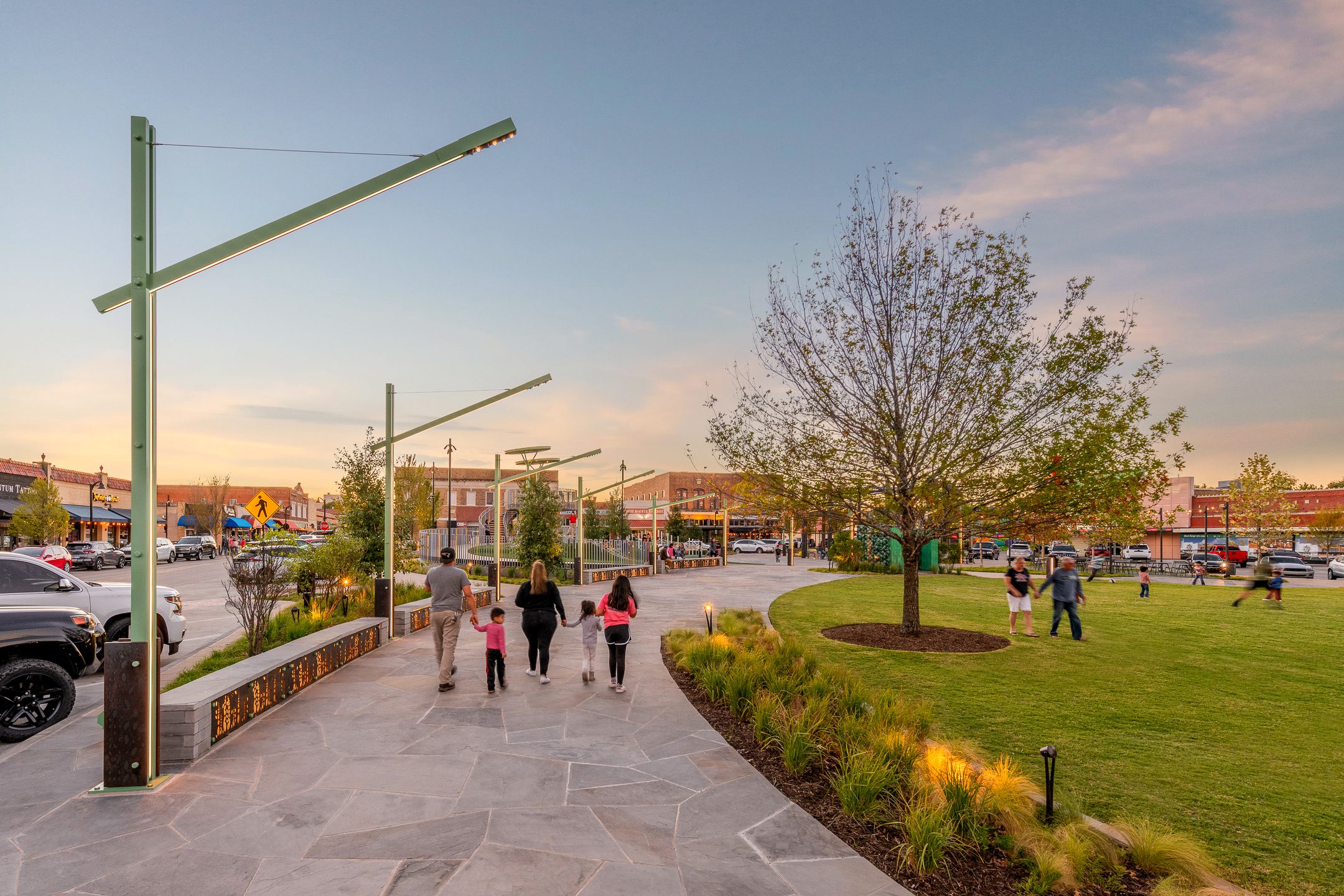 Targetti Garland Downtown Square