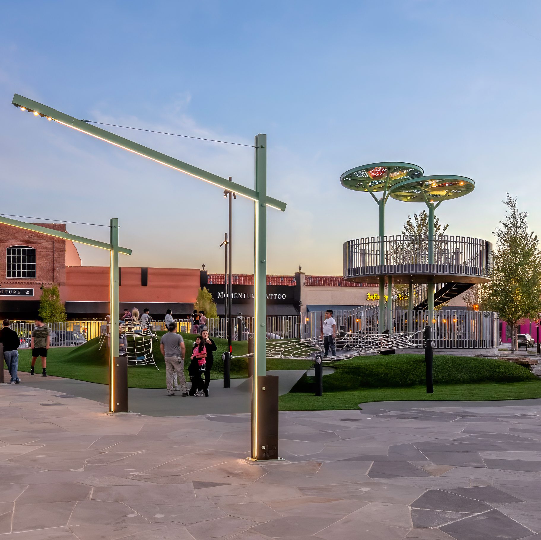 Targetti Garland Downtown Square