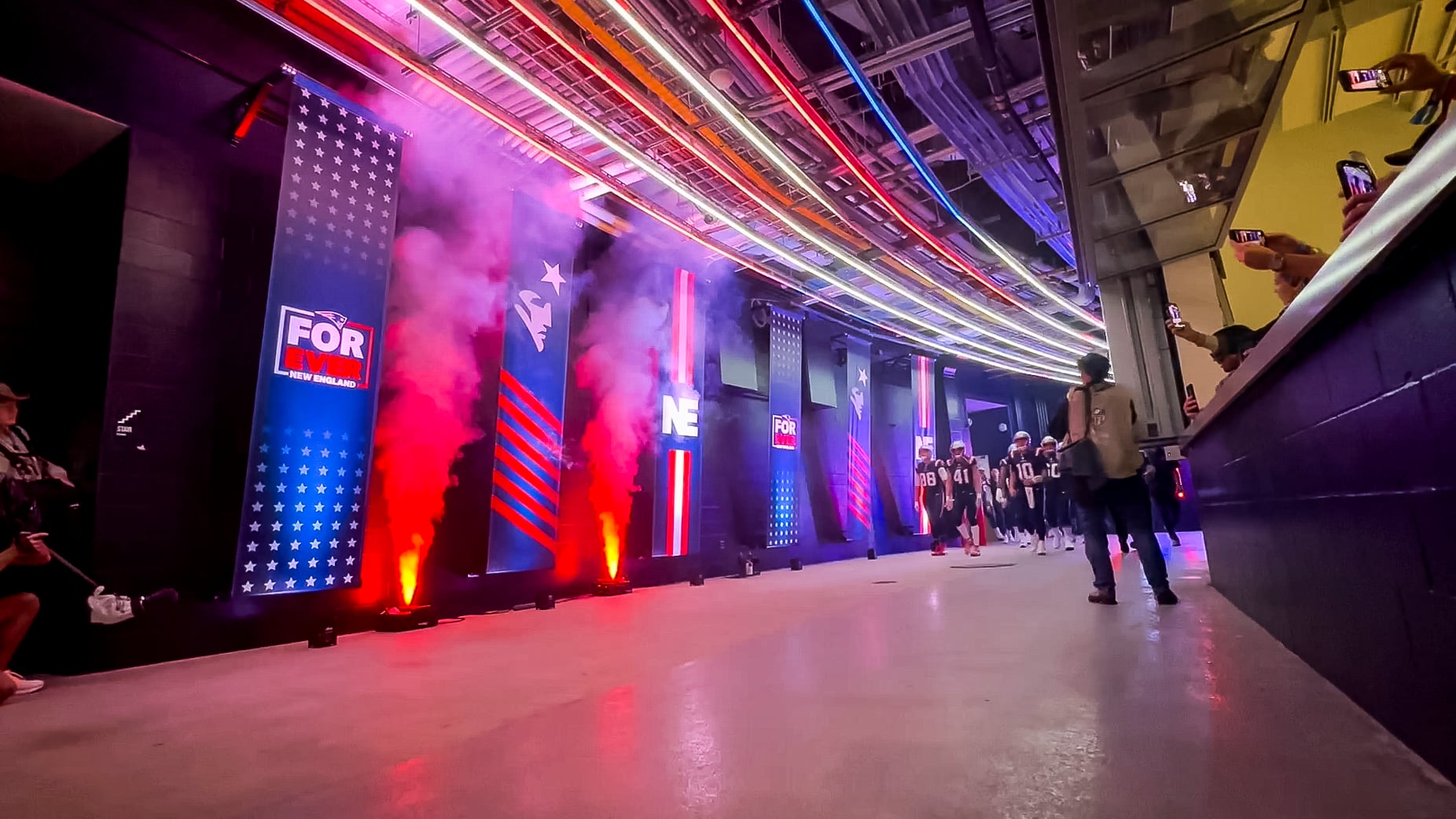 Traxon e:cue Gillette Stadium