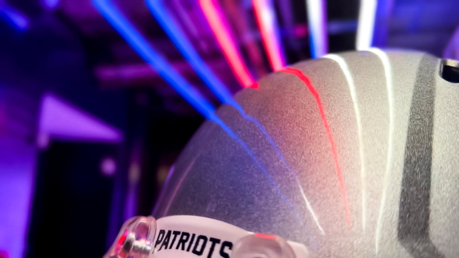 Traxon e:cue Gillette Stadium