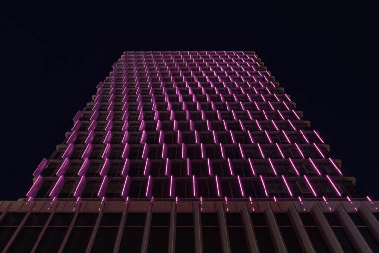 Traxon e:cue The Piraeus Tower