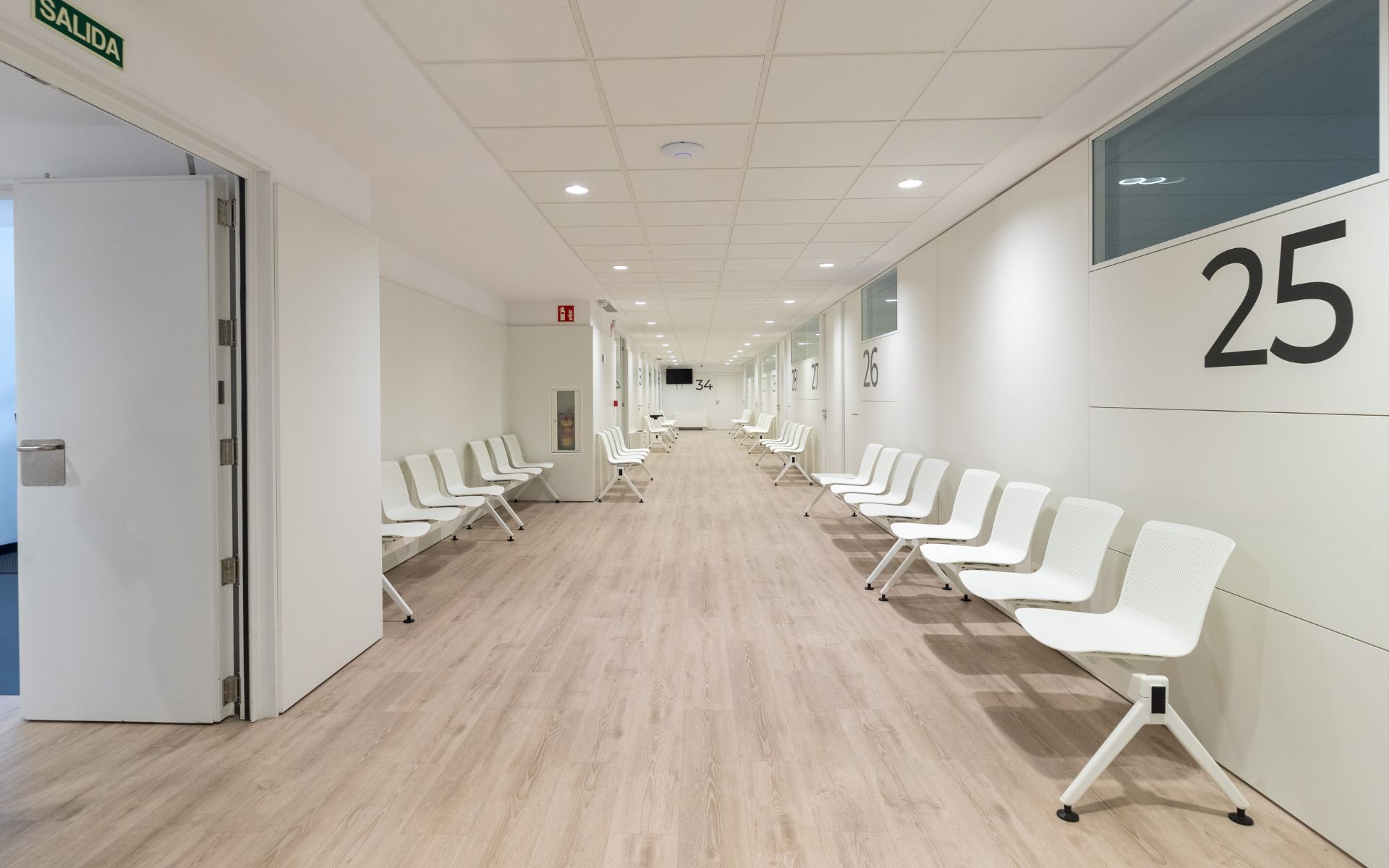 Trilux HC MIRAFLORES HOSPITAL