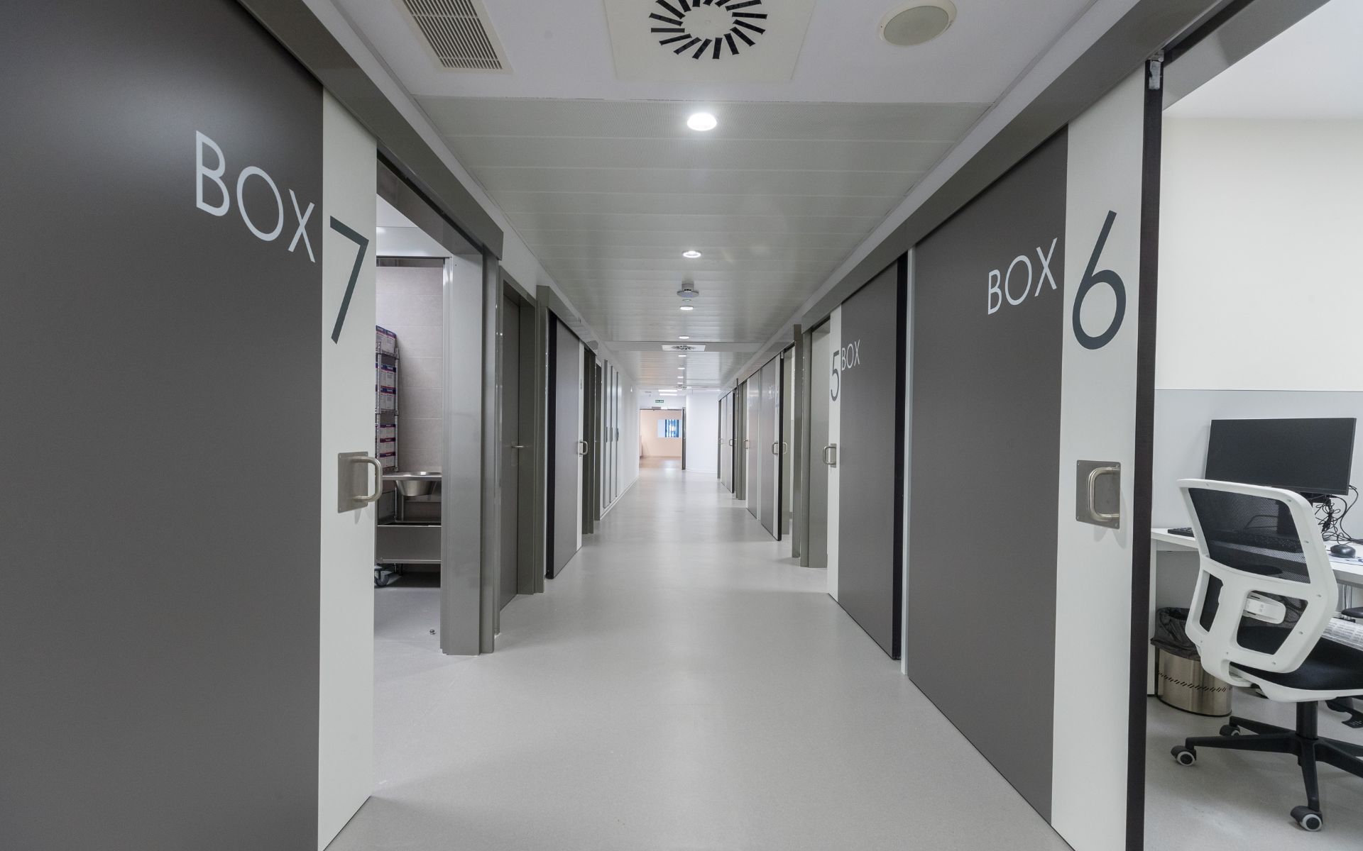 Trilux HC MIRAFLORES HOSPITAL