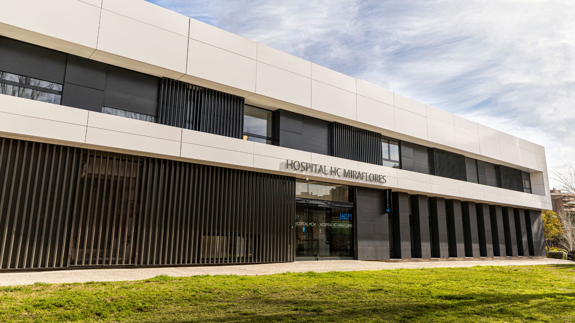 Trilux HC MIRAFLORES HOSPITAL