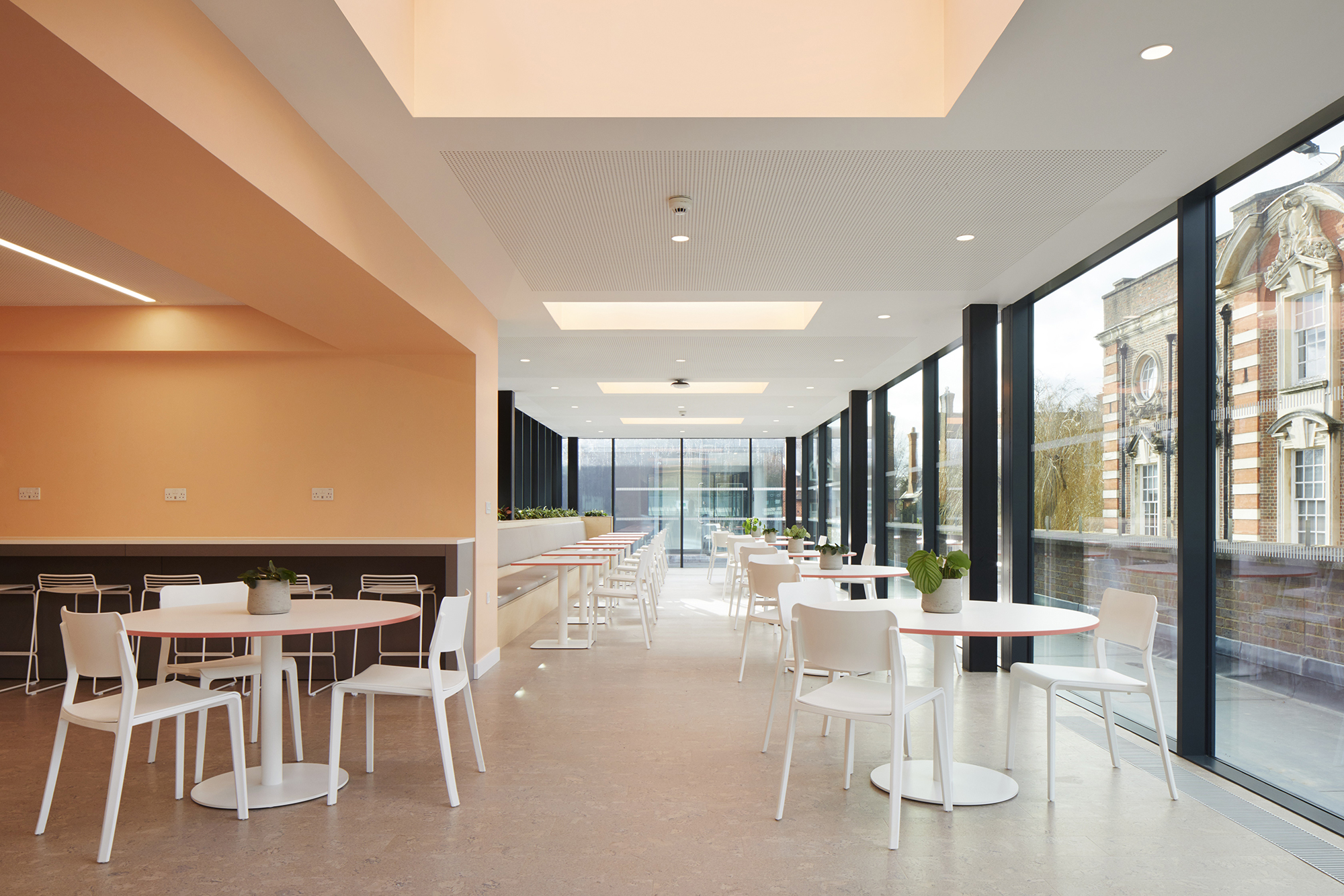 atelje Lyktan UCS HAMPSTEAD - SIXTH FORM