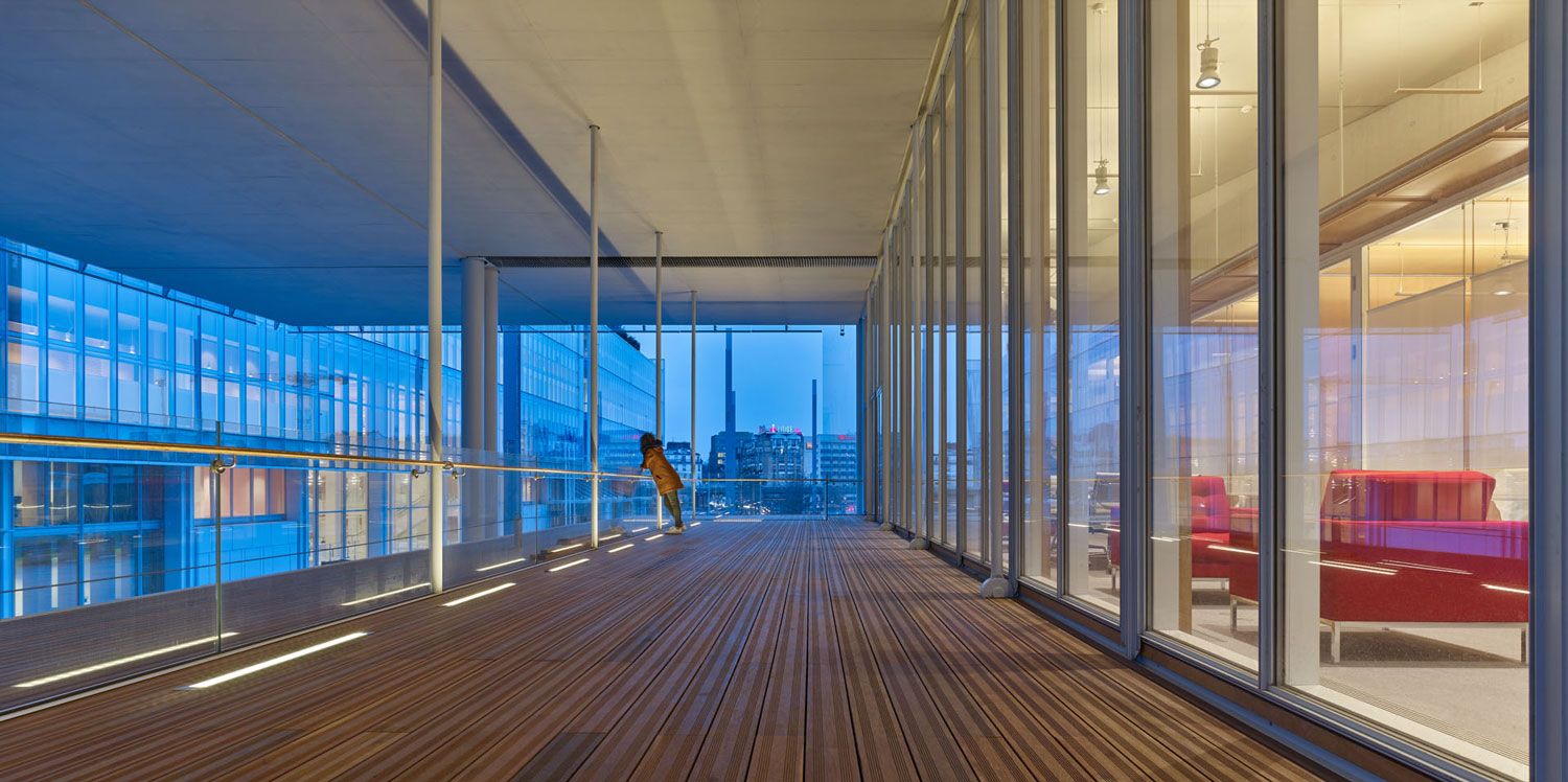iGuzzini Head office of the Law Society