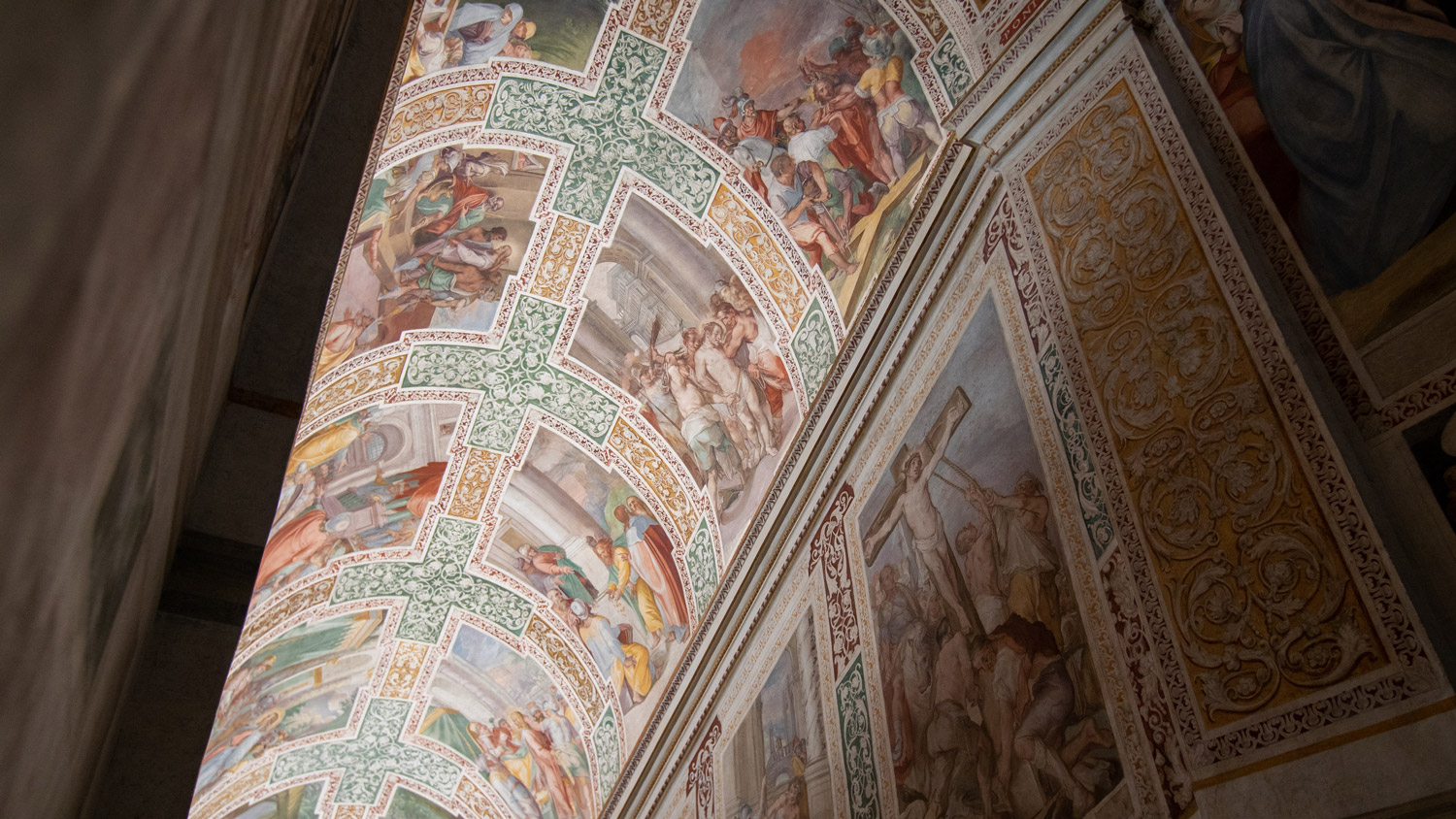 iGuzzini The Sancta Sanctorum complex