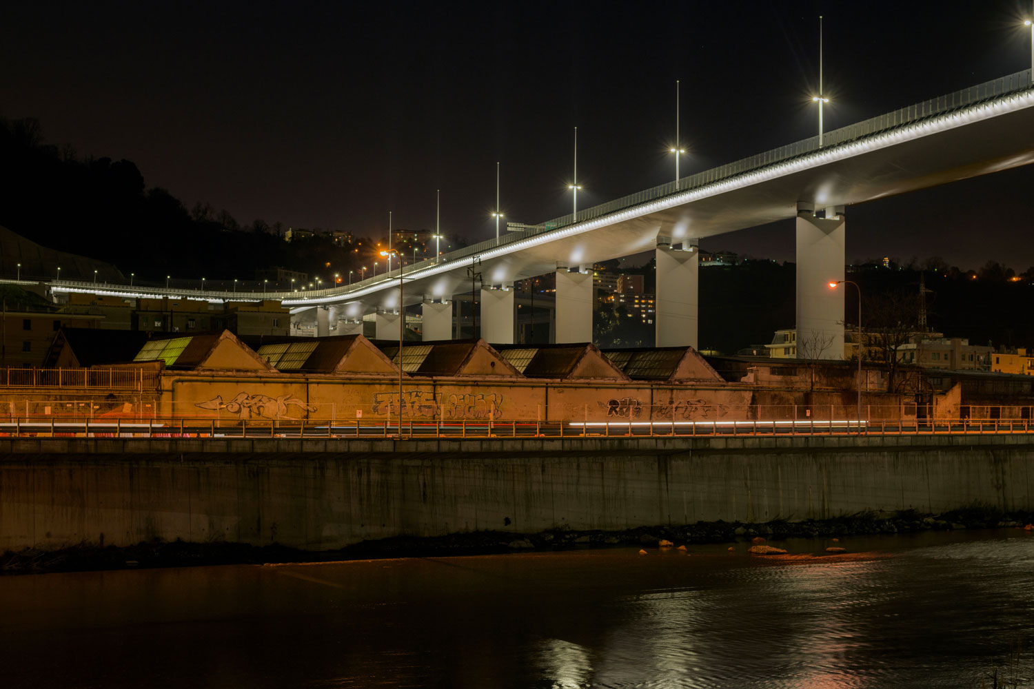 iGuzzini The Genoa Saint George Bridge