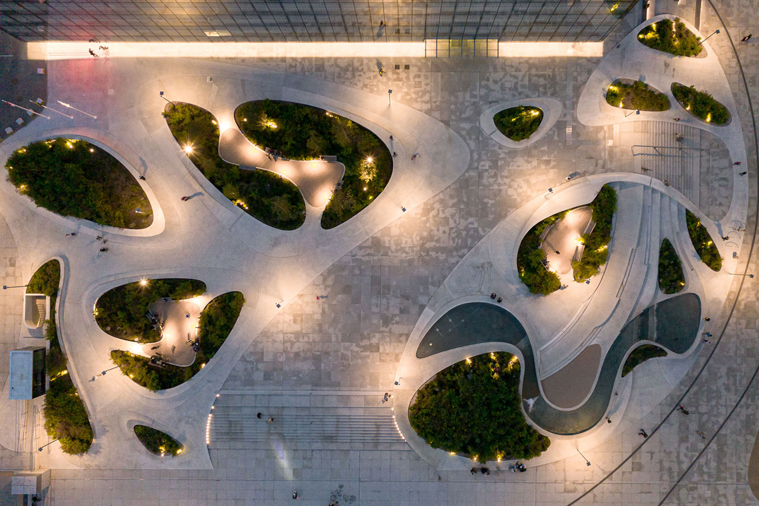 iGuzzini Vienybės Square
